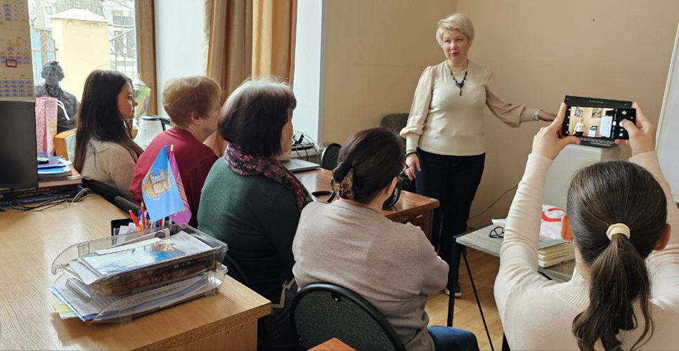 Сотрудник фонда «История Отечества» выступила с лекциями для музейных работников Новороссии